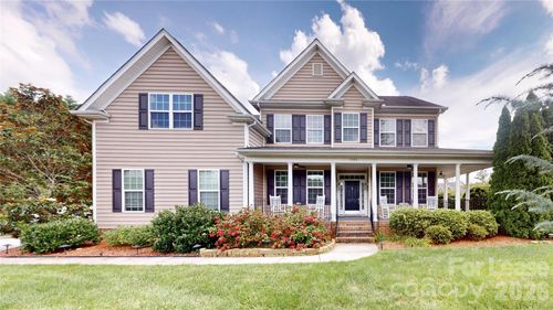 1505 Aringill Ln, Matthews, NC, 28104-8049 | Card Image