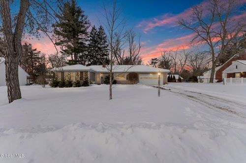 6 Maple Ridge Ave, East Greenbush, NY, 12061-2502 | Card Image