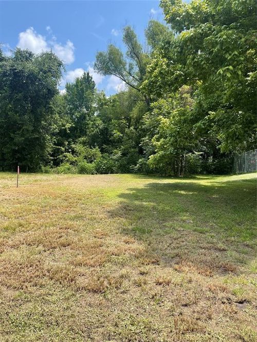 923 Avenue C, Huntsville, TX, 77320-5408 | Card Image