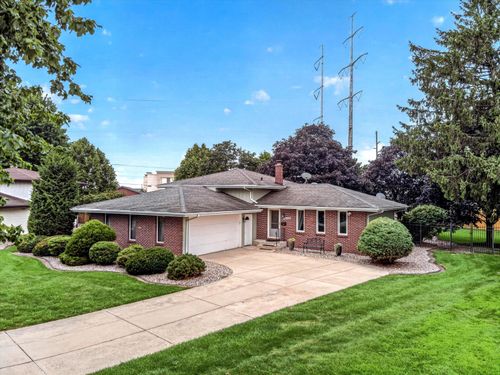 8832 Jefferson Ct, Munster, IN, 46321-2432 | Card Image