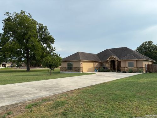 125 Cactus Wren Ln, McQueeney, TX, 78123-3382 | Card Image