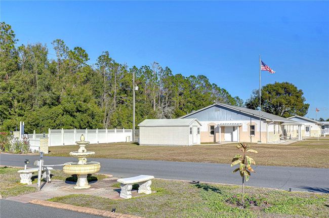 39351 Dundee Rd, House other with 2 bedrooms, 2 bathrooms and null parking in ZEPHYRHILLS FL | Image 42
