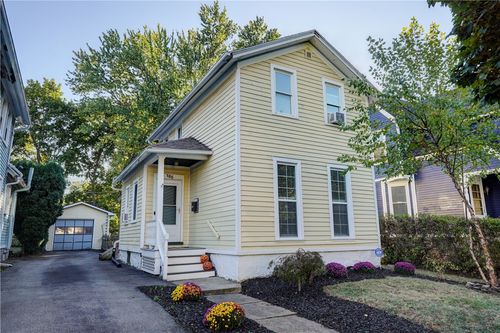 185 Caroline St, Rochester, NY, 14620-2127 | Card Image