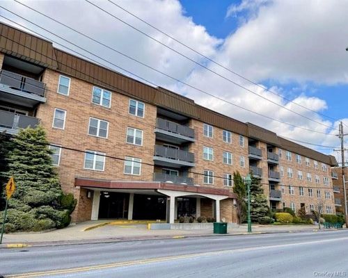 415-360 Central Ave, Lawrence, NY, 11559-1601 | Card Image