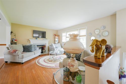 6 Holly Hill Dr, Wingdale, NY, 12594-1318 | Card Image