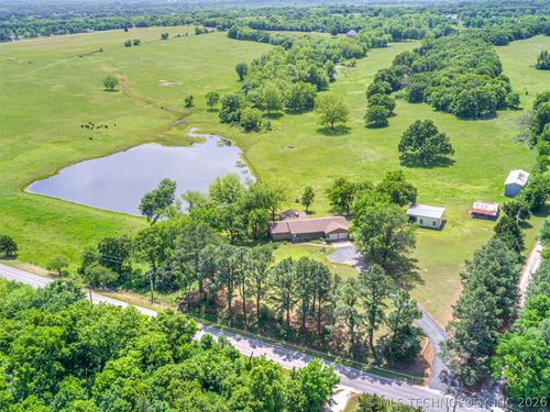 2744 W 103rd St N, Sperry, OK, 74073-4233 | Card Image
