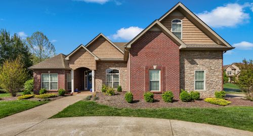 1076 Willow Cir, Clarksville, TN, 37043-6854 | Card Image