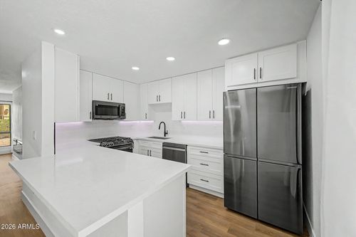 107-4950 N Miller Rd, Scottsdale, AZ, 85251-1567 | Card Image