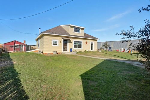 5283 Estate Rd N, Sprague, WA, 99032-9651 | Card Image