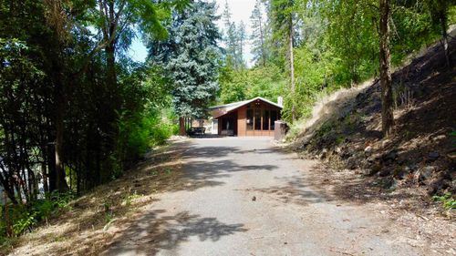 704 Floyd Ave, Orofino, ID, 83544-9003 | Card Image