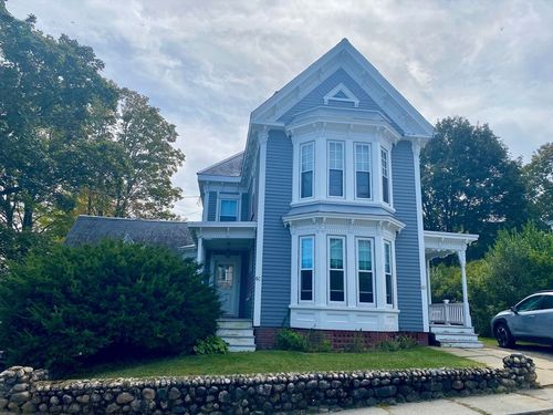 c-6 Wells Ave, Amesbury, MA, 01913-3500 | Card Image