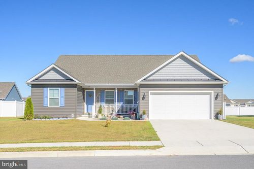 179 Lahaye Dr, MARTINSBURG, WV, 25405-6970 | Card Image