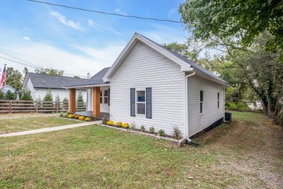 110 Howard St, House other with 3 bedrooms, 1 bathrooms and null parking in Mount Pleasant TN | Image 3