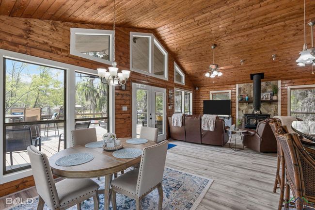 4120 Cypress Village Rd, House other with 3 bedrooms, 3 bathrooms and null parking in Karnack TX | Image 12