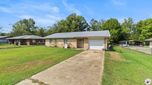 205 Hall St, Omaha, TX, 75571-2251 | Card Image