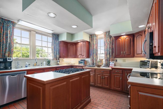 31 W Hickman St, House other with 4 bedrooms, 3 bathrooms and null parking in Winchester KY | Image 11