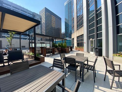 apt-2303-512 Mcclurg Ct, Chicago, IL, 60611-4157 | Card Image