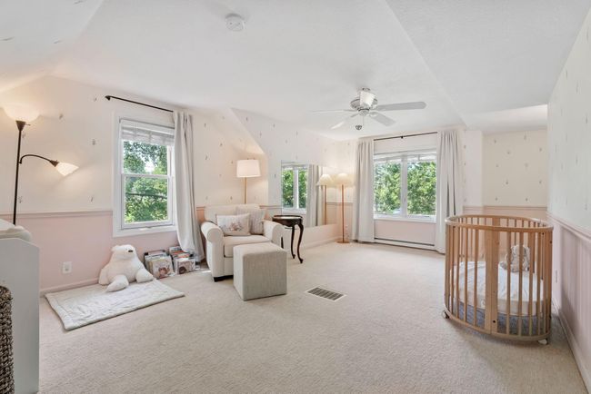 oversized primary bedroom | Image 23