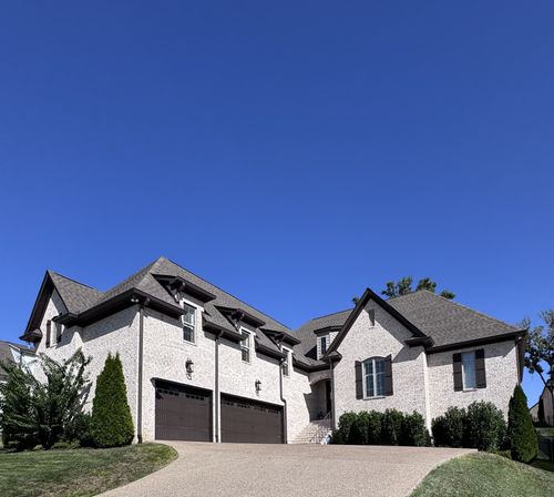 395 Arrow Ct, Hendersonville, TN, 37075-2856 | Card Image