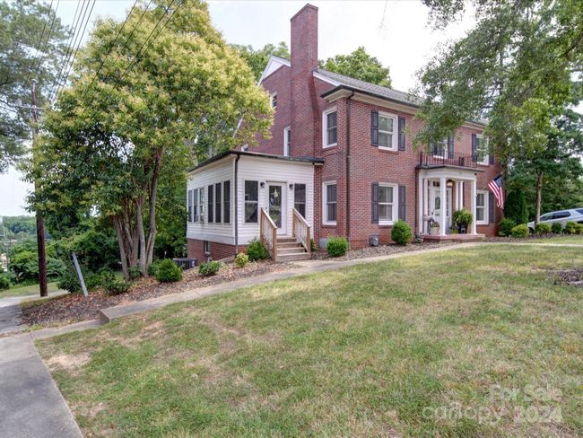 313 E Martin St, House other with 5 bedrooms, 4 bathrooms and null parking in Wadesboro NC | Image 4