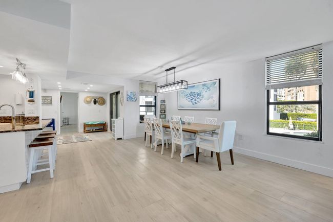 211 - 4100 N Highway A1a, Condo with 3 bedrooms, 3 bathrooms and null parking in Hutchinson Island FL | Image 13