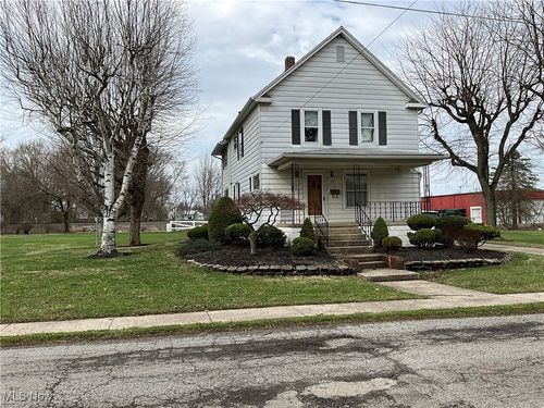 68 Prospect St, New London, OH, 44851-1058 | Card Image