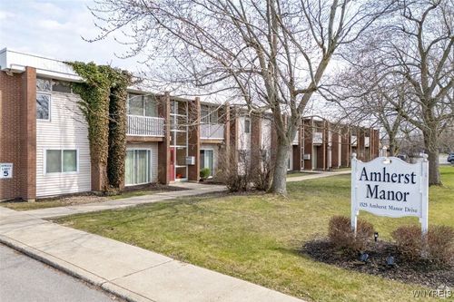 1525 Amherst Manor Drive, Amherst, NY, 14221 | Card Image