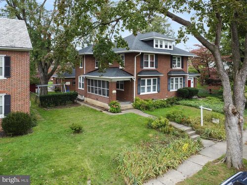 1055 Louise Ave, LANCASTER, PA, 17601-5145 | Card Image