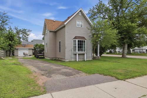 740 10th Street South, WISCONSIN RAPIDS, WI, 54494 | Card Image