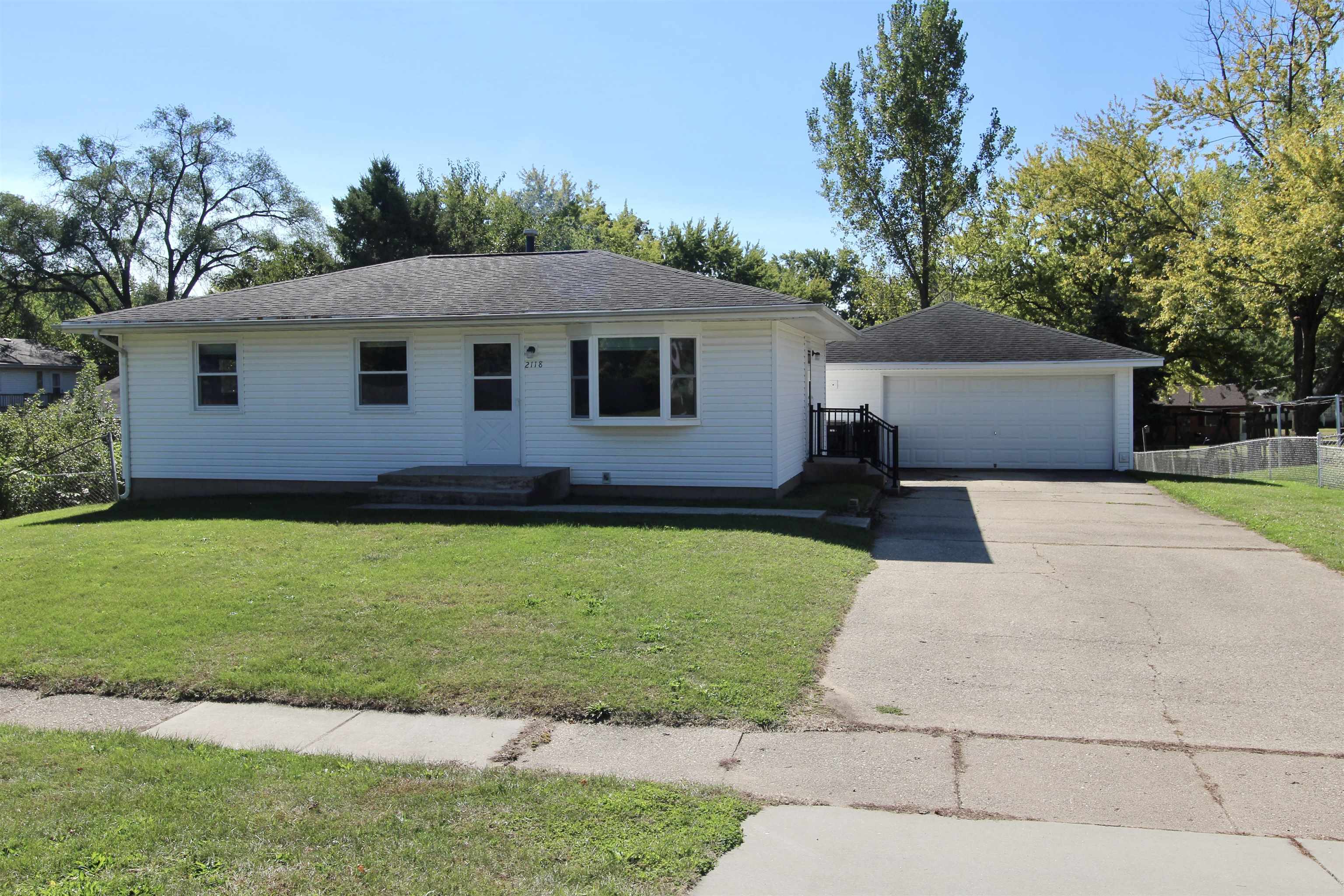 Merrill Ave, Beloit, WI 53511