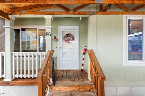 10510 W Richland Rd, Cheney, WA, 99004-8628 | Card Image