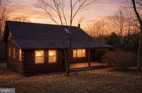 3169 Millie Ln, Charlottesville, VA, 22911-6231 | Card Image