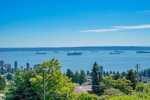 2278 Orchard Lane, West Vancouver, BC, V7V4X6 | Card Image