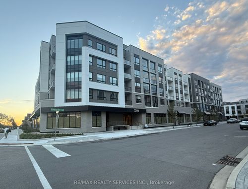3250 Carding Mill Trail, Oakville, ON, L6M1L3 | Card Image