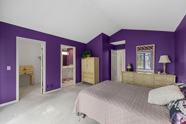 Walk-in closet plus private bathroom | Image 16