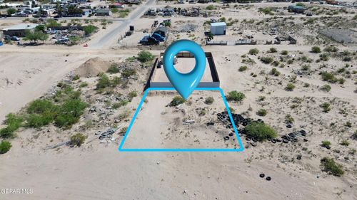 32 Janis Ave, El Paso, TX, 79927 | Card Image