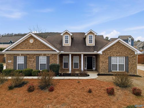 2205 Rosebrooke Dr Sw, Huntsville, AL, 35803-5010 | Card Image