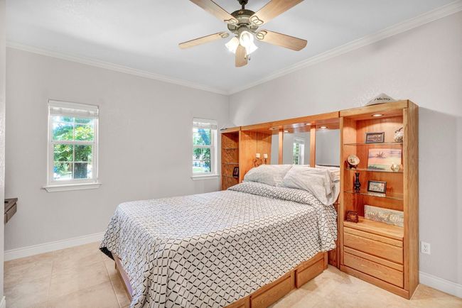 124 Bridgepoint Dr, House other with 4 bedrooms, 4 bathrooms and 2 parking in Kingsland TX | Image 16