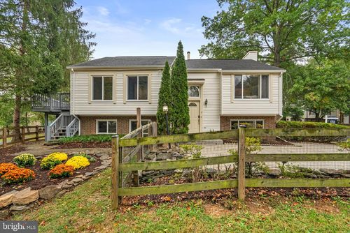 8 Glazebrook Ct, Gaithersburg, MD, 20878-1885 | Card Image
