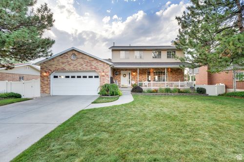 93 N Valley View Dr, North Salt Lake, UT, 84054-1742 | Card Image