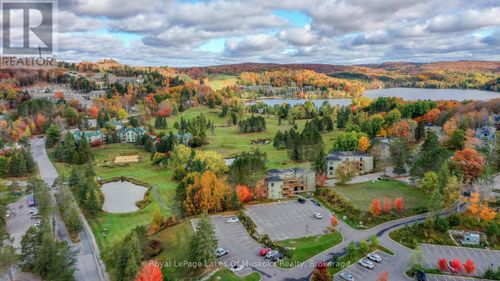 301-29 Tennisview Drive, Huntsville (Chaffey), ON, P1H1A9 | Card Image