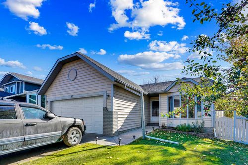 47 Shannon Dr Sw, Calgary, AB, T2Y2A6 | Card Image