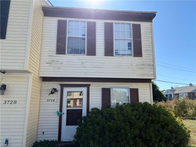 3726 Sugar Creek Circle, Home with 2 bedrooms, 1 bathrooms and null parking in Portsmouth VA | Image 1