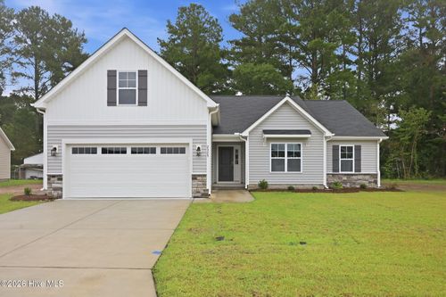 2325 Rhinestone Dr, Winterville, NC, 28590-6104 | Card Image