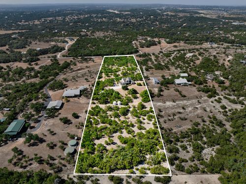601 Hays Country Acres Rd, Dripping Springs, TX, 78620-3985 | Card Image