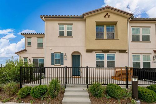10345 Graphite St, Spring Valley, CA, 91977-3672 | Card Image