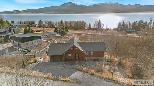 3864 Overlook Dr, Island Park, ID, 83429-5049 | Card Image