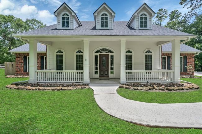 Front of the main house, end to end Front Porch. | Image 6
