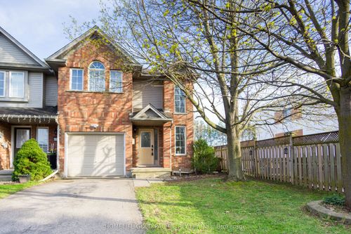 655 Inglis Falls Pl, Waterloo, ON, N2V2L4 | Card Image