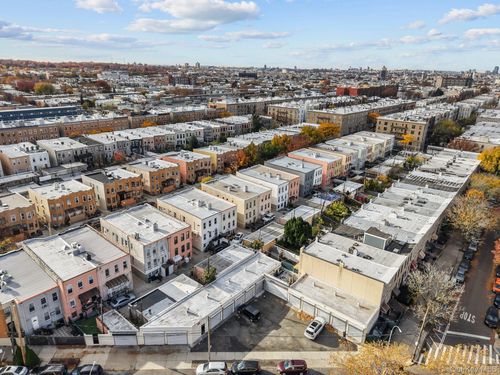 6444 Palmetto St, Ridgewood, NY, 11385-3327 | Card Image